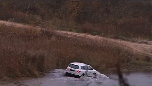 Внедорожный тест-драйв кроссоверов (Тесты Автопанорамы).avi