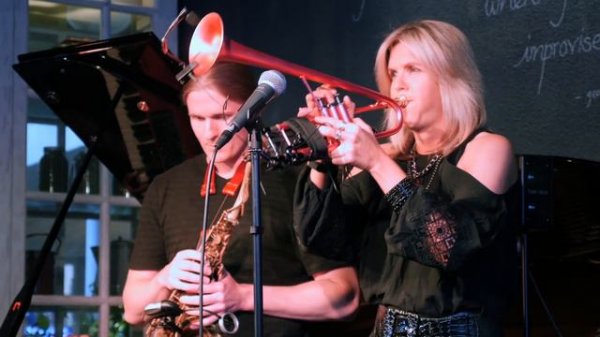 Cindy Bradley performing "Lifted"