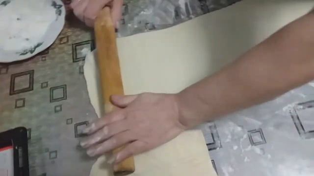 Конверты из слоёного теста с картошкой. смотреть онлайн