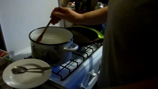 Очень вкусный,малокалорийный , бюджетный суп из плавленных сырков "КАРАТ" смотреть онлайн