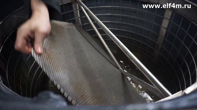 Тушенка из свинины и мяса лося в автоклаве ИПКС-128-500. Закатка стеклянных и жестяных банок. смотреть онлайн