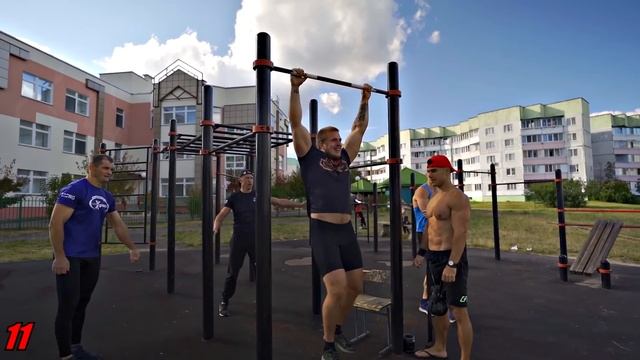 Подтягивания На Турнике.Воркаутер Против Качков. Кто Сильнее!? смотреть онлайн
