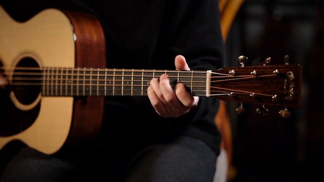 Martin 000-18 Modern Deluxe смотреть онлайн