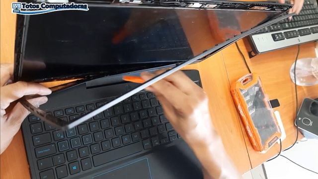 DESMONTAR LCD (PANTALLA) DE UNA LAPTOP DELL G3 смотреть онлайн