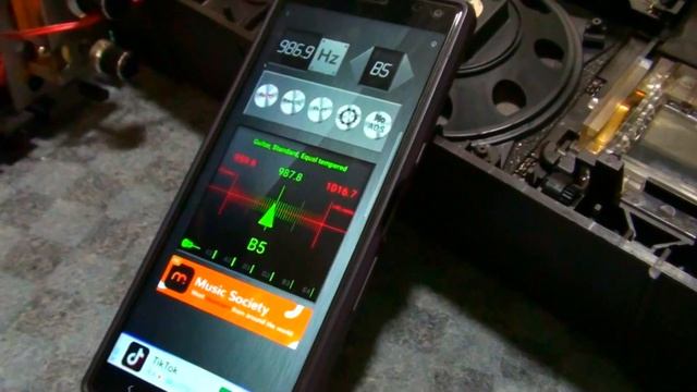 Техника долгой жизни. Long Life Technik. GRUNDIG RR220. Ремонт лентопротяжки. смотреть онлайн