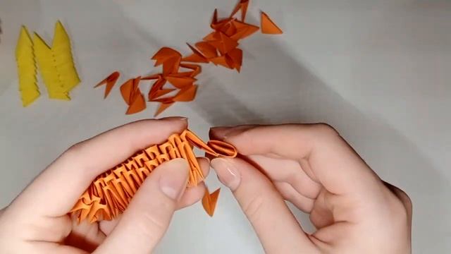 Самоделкин. Тюльпан в технике модульное оригами.mp4 смотреть онлайн