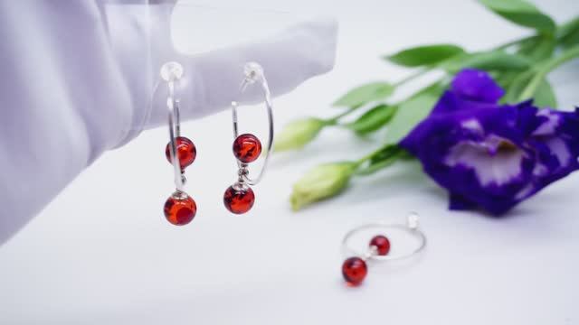 Серебряный гарнитур "Сфера" серьги и подвеска янтарь природный серебро 925 Ag 201