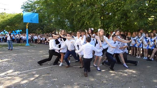 Звенит звонок для нас смотреть онлайн