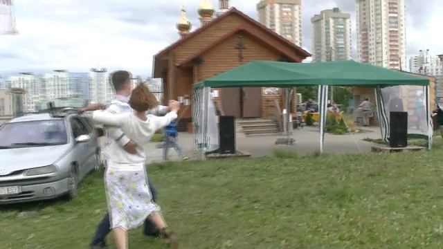 Танго от ведущих "Танцплощадки" Сергея и Светланы смотреть онлайн