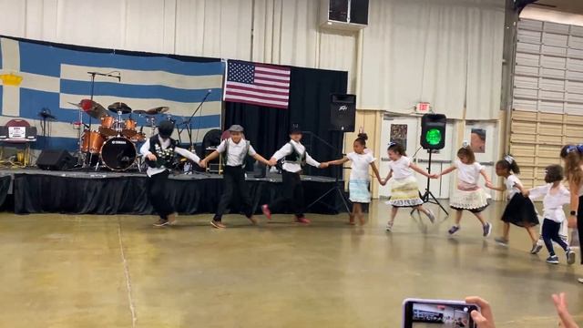 Zorba and the Greek Dance смотреть онлайн