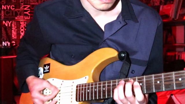 HOW TO PLAY BIONIC BY PLACEBO ON GUITAR - 2 CHORDS / 1 RIFF - EASY смотреть онлайн