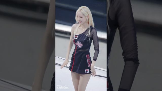 'Nxde' 치어리더 서현숙 Cheerleader 'Seo HyunSook' 2023 신정복 단상공연~♡ 4k60p