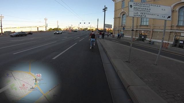На велосипеде по центру Санкт-Петербурга. Карта на экране. Петроградский, Васильевский острова 60FP смотреть онлайн