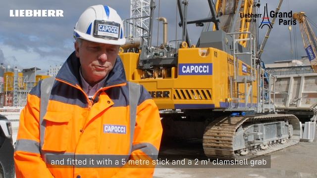 Liebherr - The crawler excavator R 956 with clamshell bucket смотреть онлайн