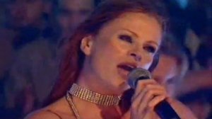 Lange feat.Skye - Drifting Away Live @ TOTP (18.01.2002)