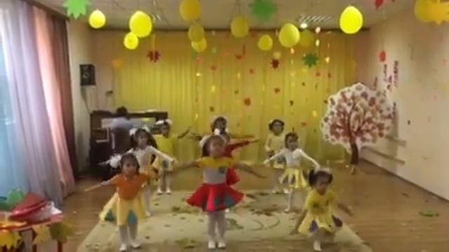 Красивый танец осени «Капельки» смотреть онлайн