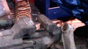 Замена сайлентблоков ГАЗ-31105 своими руками