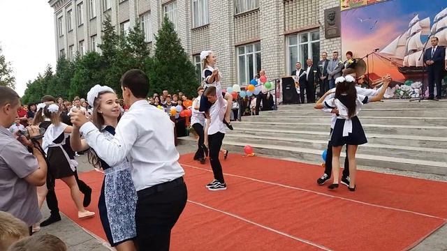 Театр танца "Терпсихора"--"Каштановый вальс". смотреть онлайн