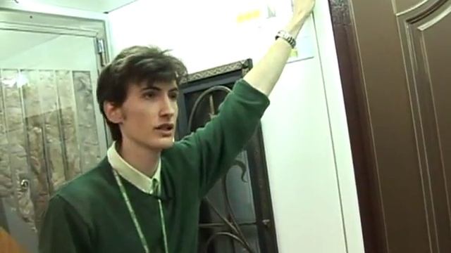 Как выбрать входную дверь (рассказ продавца дверей).flv смотреть онлайн