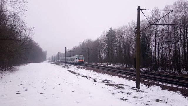 Электропоезд ЭПМ-003 с поездом 728 Брест - Минск-Пассажирский, станция Помыслище. смотреть онлайн