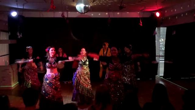 Трайбл под барабаны смотреть онлайн