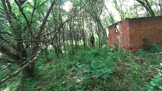 Нашел рабочую машину ликвидаторов в Чернобыле. Кладбище техники и заброшенные деревни смотреть онлайн