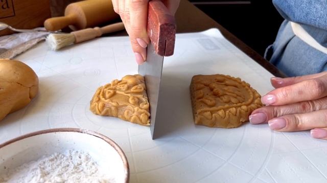 Два способа формования пряника с начинкой с досками Текстурра смотреть онлайн