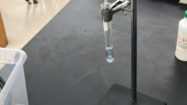 Sodium Phosphate and Copper(II) Chloride смотреть онлайн