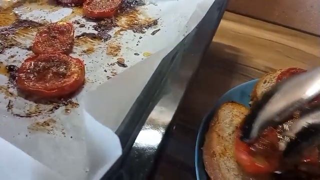 готовлю вяленые помидоры по итальянски с кахури зети( кахетинское масло) смотреть онлайн