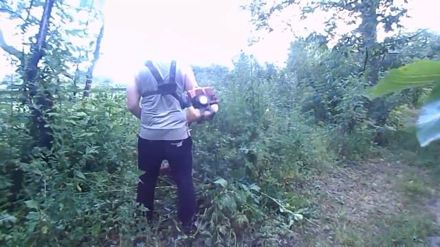 Бешеный мужик с бензо косой. смотреть онлайн