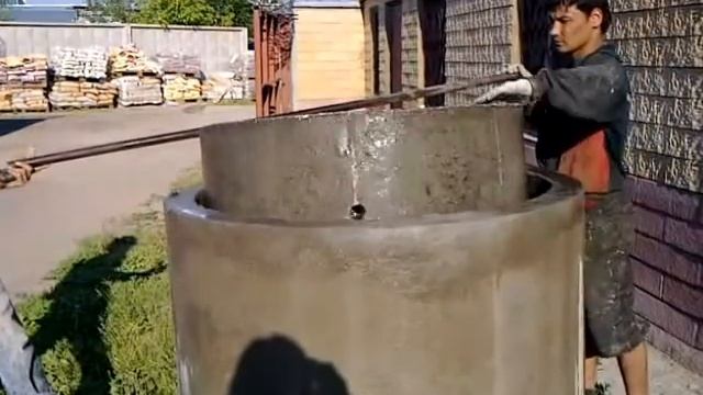 Колодезные кольца из плавающего ПсФБ смотреть онлайн