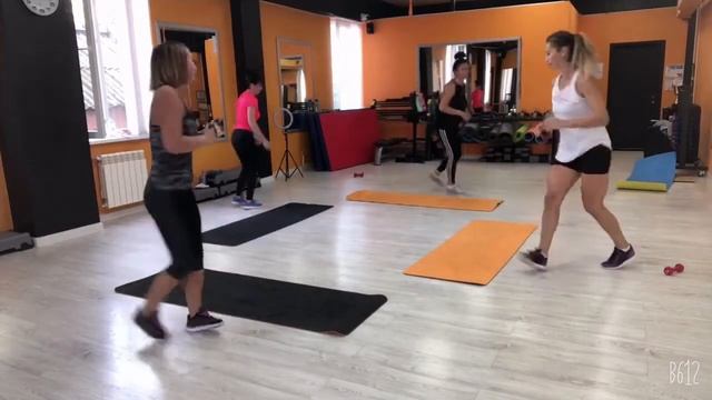 Качаем ПОПУ | You Fitness Star смотреть онлайн