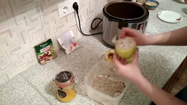 100500 рецептов - запеченные яблоки с творожной начинкой в мультиварке смотреть онлайн