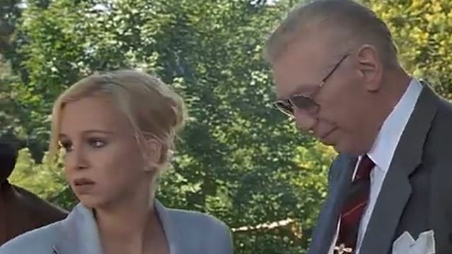 Derrick. Staffel 18, Folge 11 : Bleichröder Ist Tot