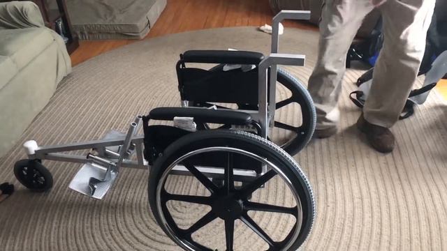 Al Levesque Demonstrates Wheelchair Adjustments смотреть онлайн