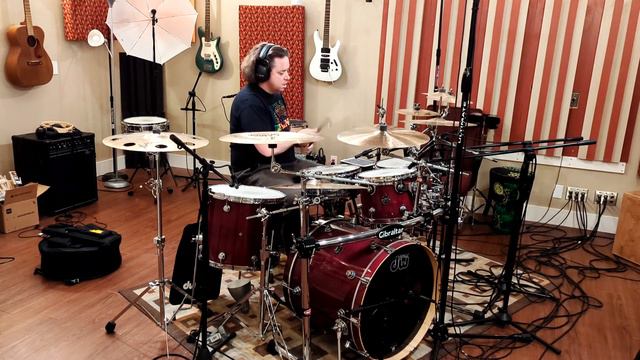 Steve Hackett - Riding the Colossus (Drum Cover by Magic Jones) смотреть онлайн