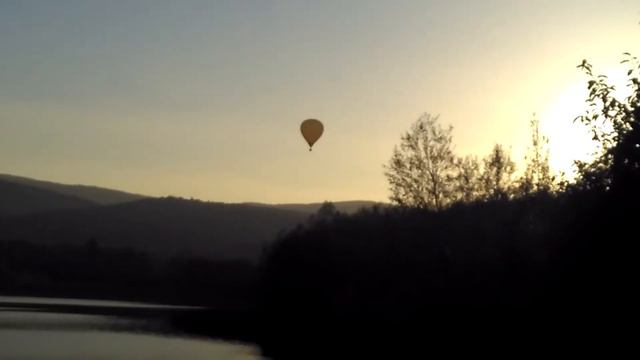 Повітряні кулі над трускавецьким озером 6 жовтня 2018 р. смотреть онлайн