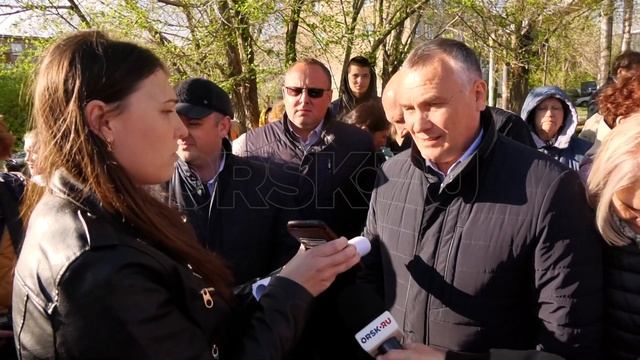 Жители посёлка Новая Биофабрика встретились с главой Орска 6 смотреть онлайн