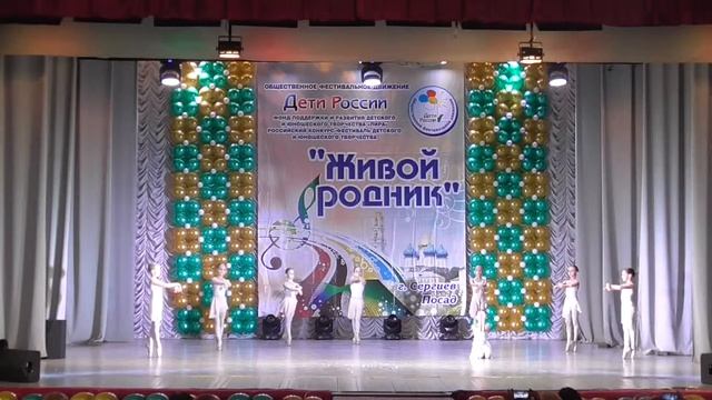 Маленькая жизнь смотреть онлайн