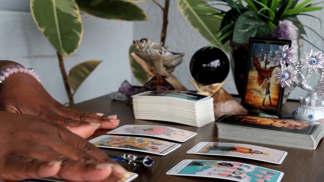 SCORPIO♏ NEW BOO ALERT❗Fated Meeting under a Tree⁉️ Tarot Oracle Love Reading смотреть онлайн