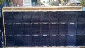 Забор своими руками из подручных материалов