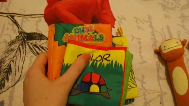 Детские игрушки с Алиэкспресс (Kids toys, Aliexpress): мягкие шуршащие книжки, грызунок и пищалки. смотреть онлайн