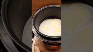 проверяем сливочное масло Брест литовск. 72,5%. Пробую сделать гхи. 60'С. 24 часа