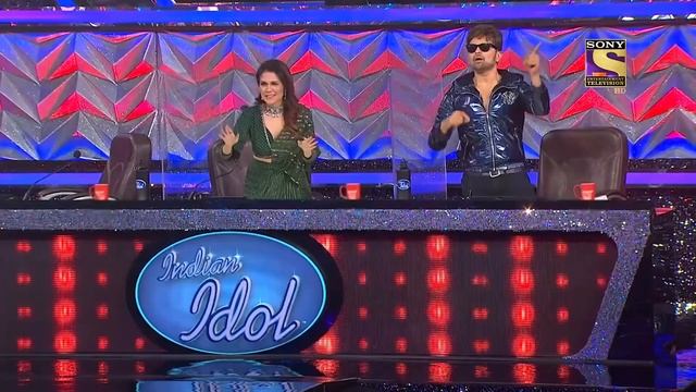 "Yamma Yamma" By Ashish Draws Anu Malik To The Stage! | Indian Idol | Retro | New Year Specials смотреть онлайн