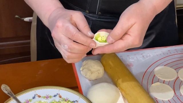 Рецепт: вареники с черемшой и творогом (юьзан-галнаш) смотреть онлайн