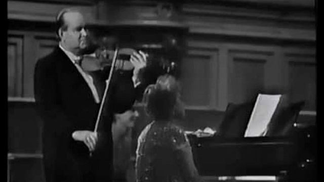 DAVID OISTRAKH. B. Bartok - Violin Sonata No.1, Sz.75 [Frida Bauer, Piano] Prague, Live, March 1972
