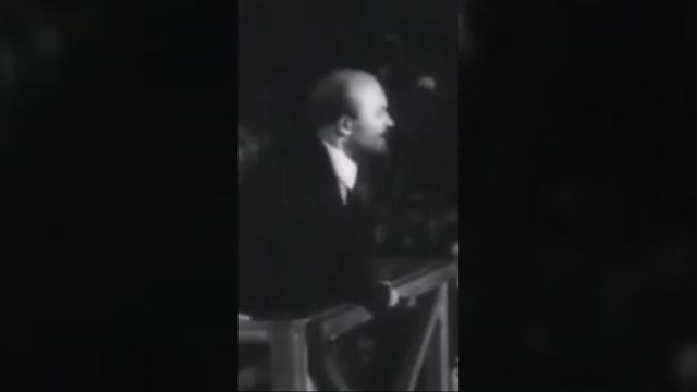 ЛЕНИН ОБРУГИВАЕТ КРАСНУЮ АРМИЮ! смотреть онлайн