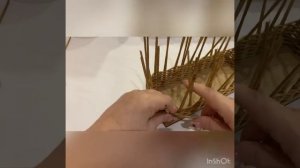 МК Корзина с фанерным донышком из 130 трубочек