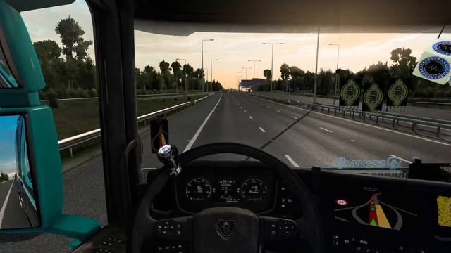 GMC Logistics' "Exploring the UK - Let's tour the South!" event - Route 2 (of 3) - ETS2 4K Timelaps смотреть онлайн