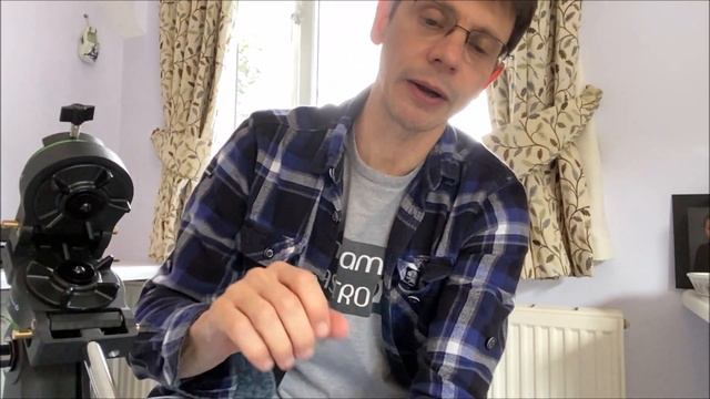 Skywatcher Starquest 102MC Telescope for the Moon and Planets Unboxing and Assembly смотреть онлайн